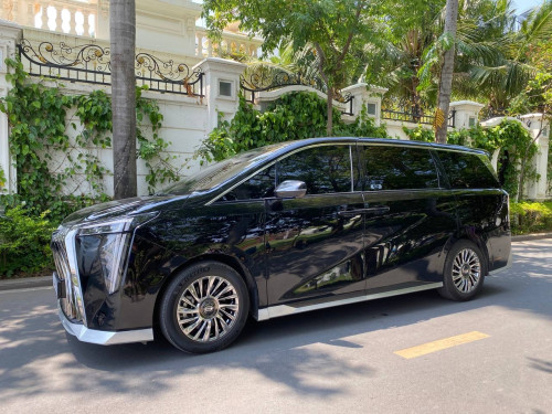 👉ឡានលក់ GAC GN8 2024  អេក្រង់ 4 full option🚘   3មុឺនជាងគីឡូ💲4#### $ 低价出台2024传祺GN8💵💵