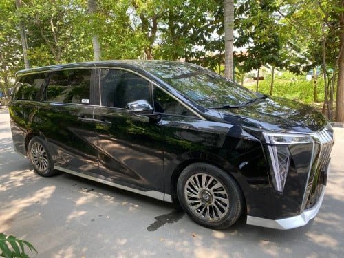 👉ឡានលក់ GAC GN8 2024  អេក្រង់ 4 full option🚘   3មុឺនជាងគីឡូ💲4#### $ 低价出台2024传祺GN8💵💵