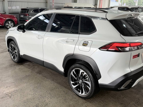 👉កាត់បានក្ដៅៗ TOYOTA COROLLA CROSS ឆ្នាំ 2024👉ធានឡាននាំចូលតាមក្រុមហ៊ុន