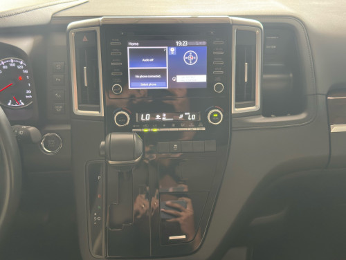 🚘 2023 TOYOTA GRANVIA Premium VIP