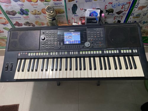 Yamaha S950 លក់ 580$