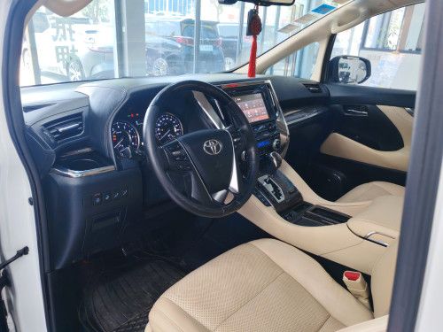 2019 TOYOTA 埃尔法  7 座 | 租售