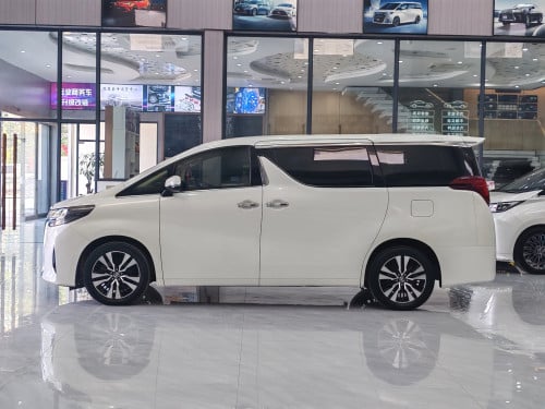 2019 TOYOTA 埃尔法  7 座 | 租售