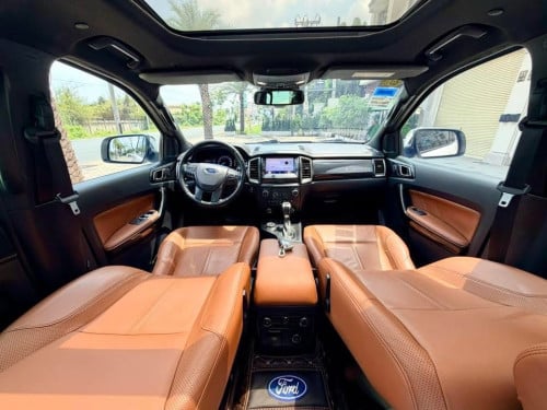 2020 Ford Everest Titanium Full Option​ 2.0L BI-TURBO