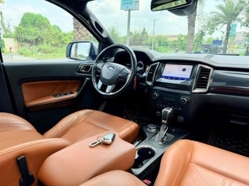 2020 Ford Everest Titanium Full Option​ 2.0L BI-TURBO