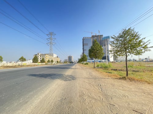 30,000sqm Land for Rent Along 60M Blvd Near Urban Village