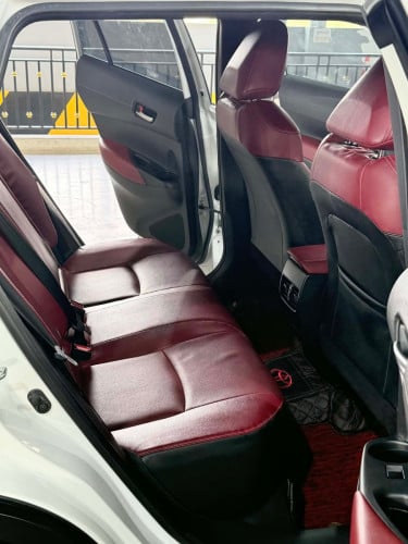 Corolla cross 2024Full option ឆ្វេងសុីនចូលតាមក្រុមហ៊ុន Toyota នៅធានាពីក្រុមហ៊ុន