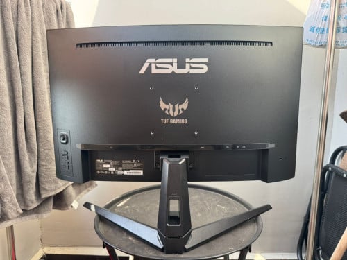 FOR SALE – ASUS TUF Gaming Monitor 27” Curved (VG27V Series)