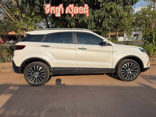 Ford territory 2021(ខ្ចីណាស់)