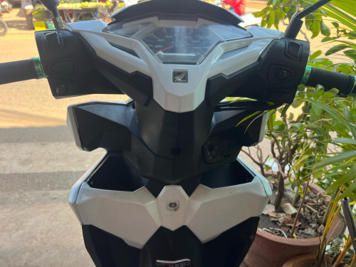 Honda Click 017 ស្អាត