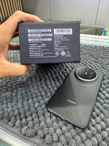 Huawei Mate70air 99% 649$
