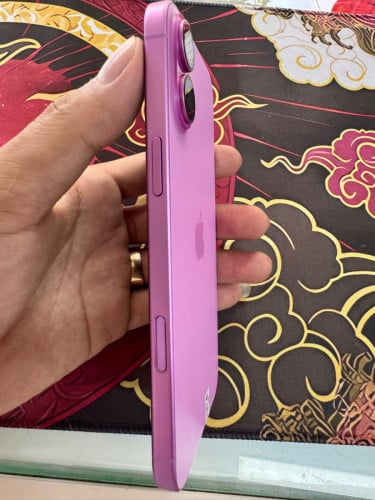 iPhone 16 Plus 128G Color Pink 🩷 មួយទឹក ថ្ម98%🔋 lock sim ប្រើបានសុីម2សេវាដើរស្មូតល្អគ្រប់ប្រពន្ធ័