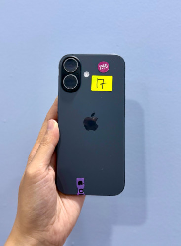 Iphone 17 ទំហំផ្ទុក (256G) Color Black តួស្អាត 98.9999%