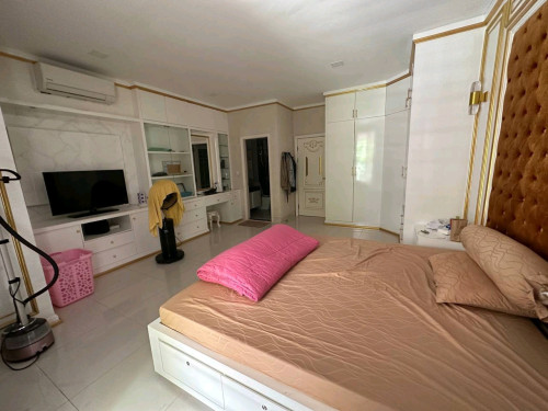 Link Villa For Rent / Borey Peng Huoth Bueng Snor