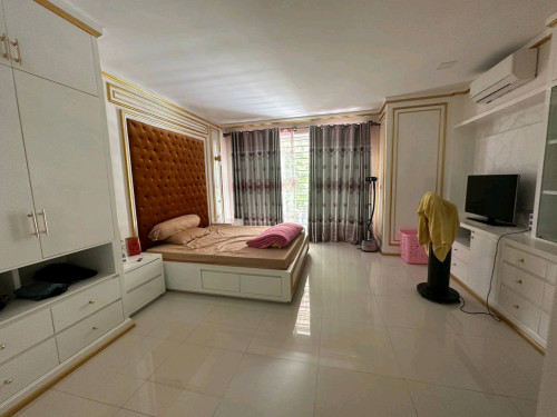 Link Villa For Rent / Borey Peng Huoth Bueng Snor