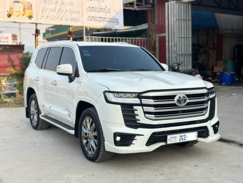 Land Cruiser 09 up 24 V6 Full Option ឡានថ្មី💯