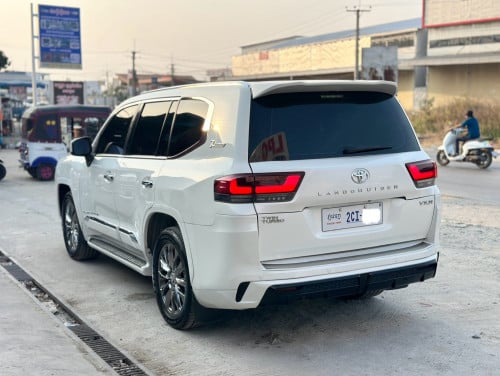 Land Cruiser 09 up 24 V6 Full Option ឡានថ្មី💯