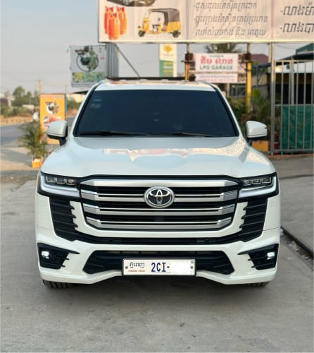 Land Cruiser 09 up 24 V6 Full Option ឡានថ្មី💯