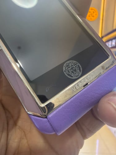 LG Versace