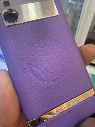 LG Versace