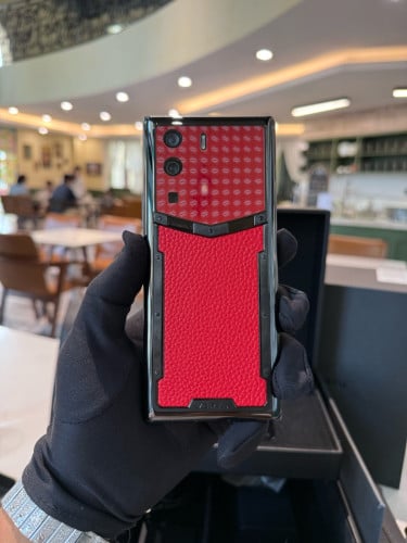 MetaVERTU Flame Red Edition