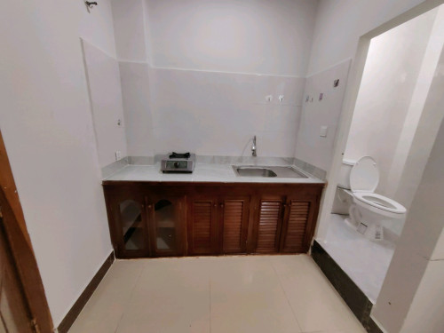 Nice Studio Apartment Elevator near st 271 Sovana Market