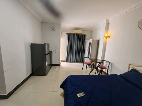 Nice Studio Apartment Elevator near st 271 Sovana Market