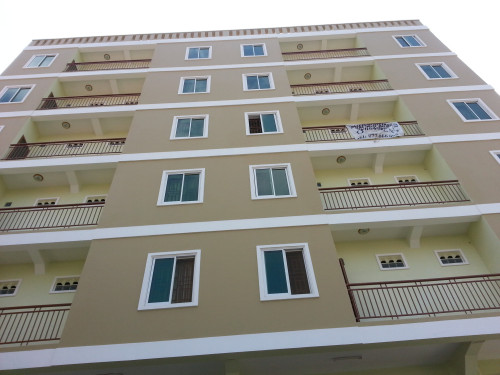 Nice Studio Apartment Elevator near st 271 Sovana Market