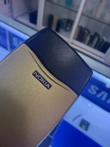 Nokia 8250 Gold