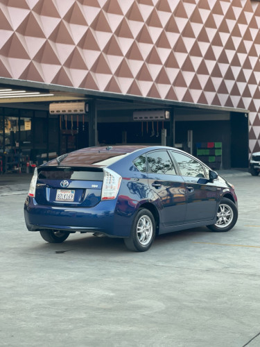 Prius 2010 Option 3 Solar តម្លៃមហាល្អ