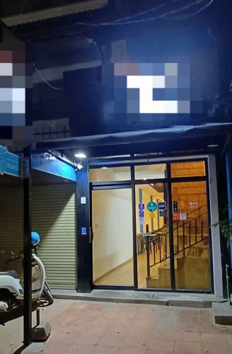 Restaurant ㅡ Business Sale BKK1 (700$/monthly rent)