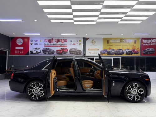 ROLLS ROYES GHOST Series II Years: 2015 Option: Full