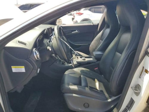 Sell cla 250 2014 ធម្មតា​ឡាន​អត់​ច្រេះ​អត់​បុក​សាង​18800$