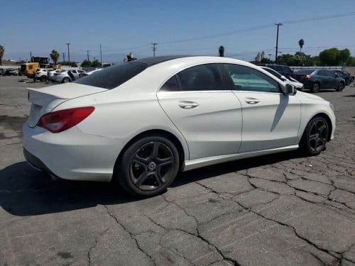 Sell cla 250 2014 ធម្មតា​ឡាន​អត់​ច្រេះ​អត់​បុក​សាង​18800$