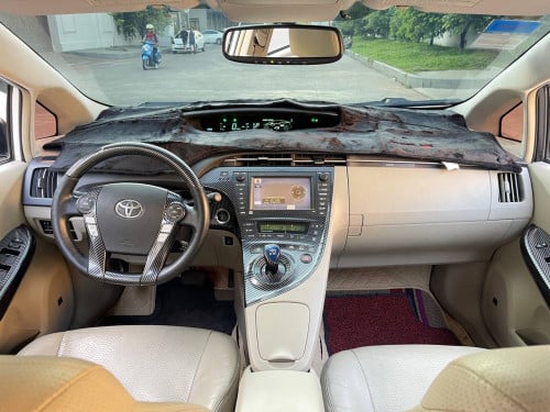 Today Prius 010 Options 5 គុជ3 ក្នុងលឿង