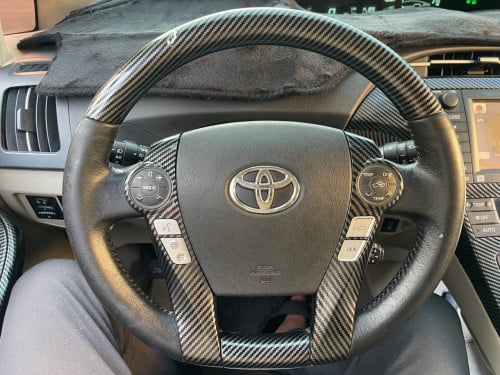 Today Prius 010 Options 5 គុជ3 ក្នុងលឿង