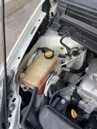 Today Prius 010 Options 5 គុជ3 ក្នុងលឿង