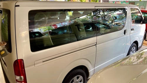 Toyota Hiace 2018 buy New from company Urgent sale!!!