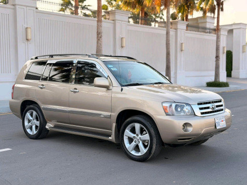 Toyota Highlander 2005 ប៉ុង1