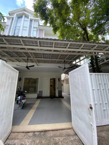 Twin Villa for rent at Borey Chipmong Chipmong SenSok