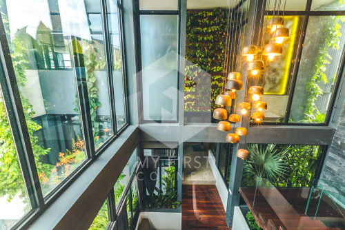Uniquely Designed 1-Bedroom Serviced Apartment FOR RENT