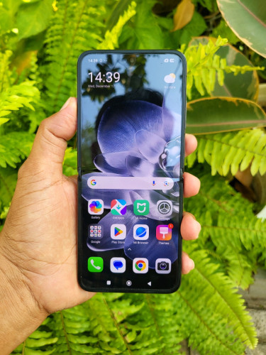 Xiaomi Mi Flip12g/512g Global(វៃដូរបាន)👉$395