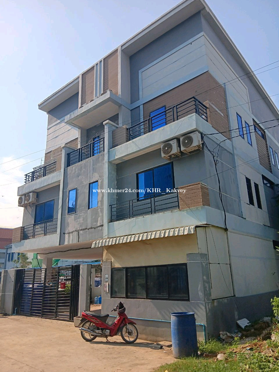 អាគារជួលនៅប៉ោយប៉ែត Building for Rent at Poi Pet