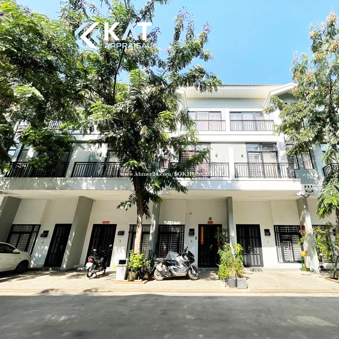 វីឡាកូនកាត់សម្រាប់ជួល | Link house LV For Rent