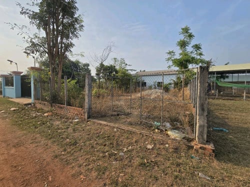 ដីលក់ ប្លង់រឹង មានរបង ដីចាក់ខ្ពស់រួចស្រាច់