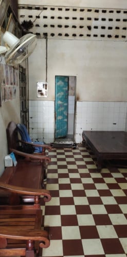ផ្ទះលក់បន្ទាន់