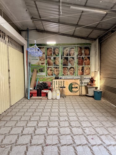 ផ្ទះអាជីវកម្មលក់បន្ទាន់ ទល់មុខរោងចក្រ មនុស្សកុះករ (Biz Potential)!!!