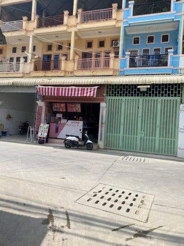 ផ្ទះ​លក់​ម្នាស់​ផ្ទាល់​