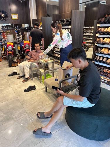 អាចអញ្ជើញមកដល់ទីតាំងយើងខ្ញុំបាទកែងស្តុបលាអិនបងៗ