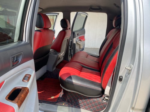 លក់​តម្លៃ​ 17500$ ឆ្នាំ​ 05 ឡេីង​012 បុង​2 មាន​ឡាយ​សិន​ហើយ​
